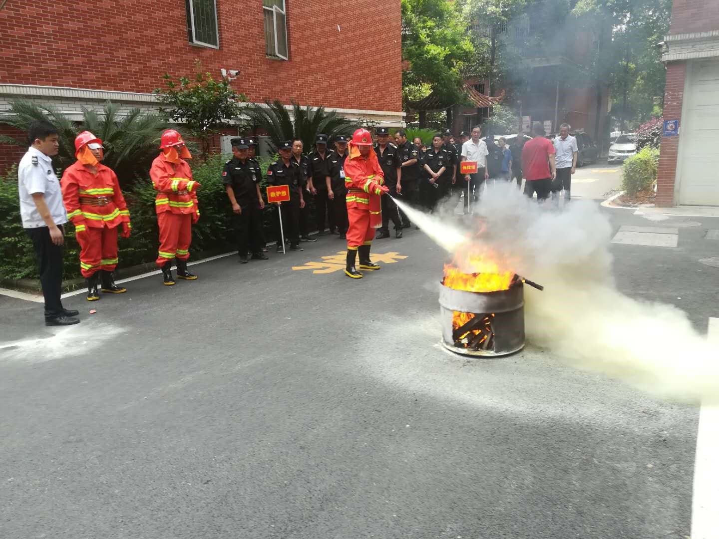 邵陽物業(yè)管理,邵陽園林綠化,邵陽城市保潔,邵陽市向陽物業(yè)管理有限公司